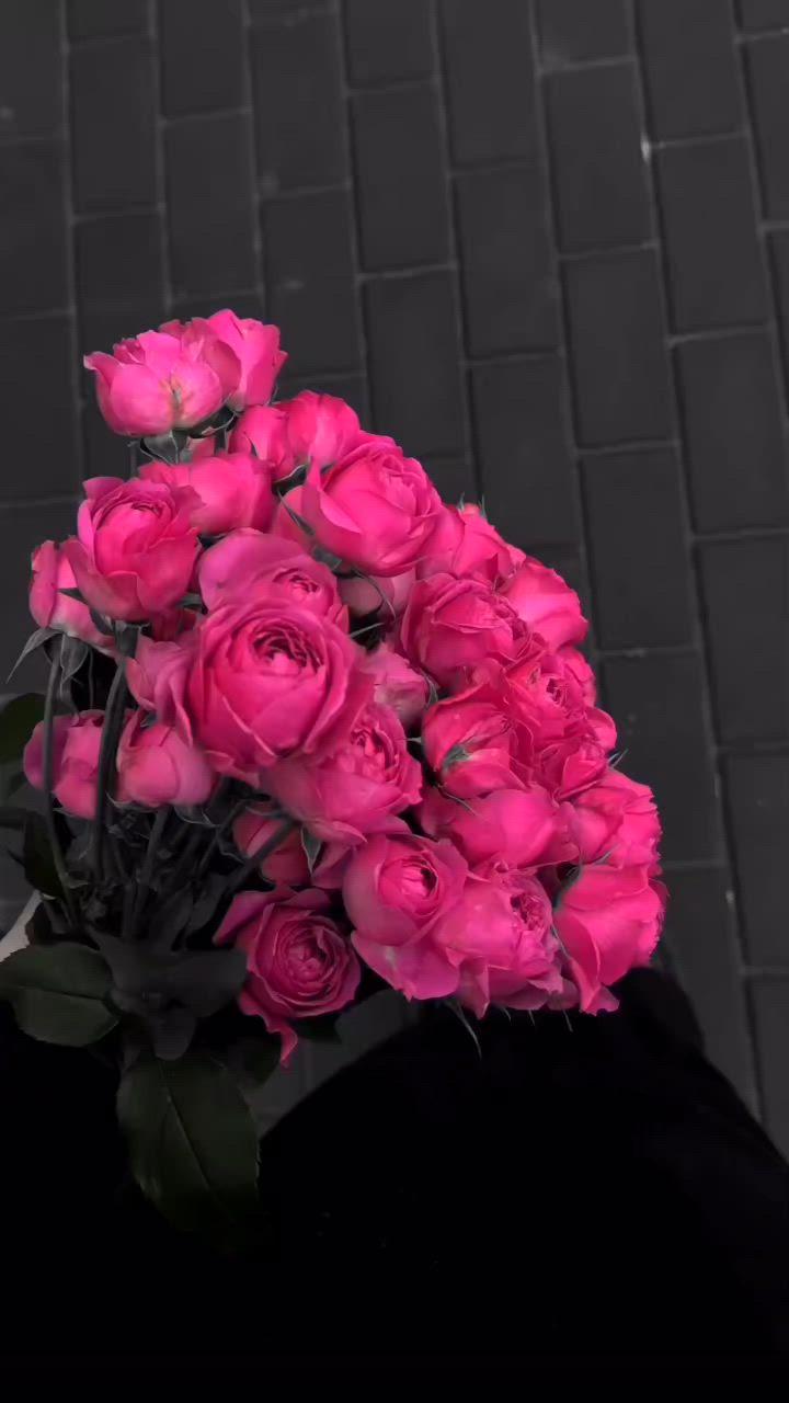 Eternal Grace: Timeless Elegance Flower Bouquet